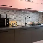 Apartman Kubiq By Coresi