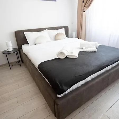 Apartamento Kubiq By Coresi *