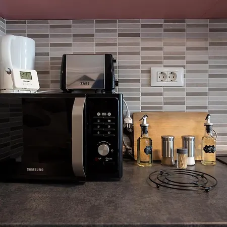 Kubiq By Coresi Apartamento *