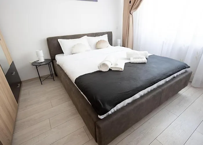 Apartment Kubiq By Coresi *