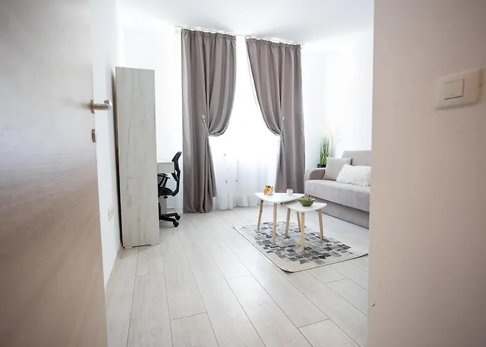 Kubiq By Coresi Brasov