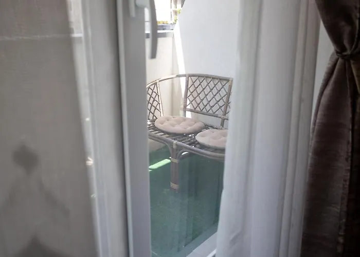 Kubiq By Coresi Apartment *