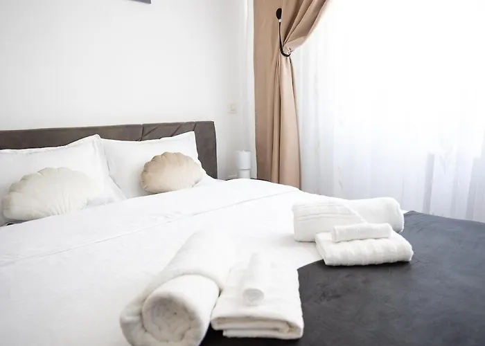 Apartment Kubiq By Coresi *